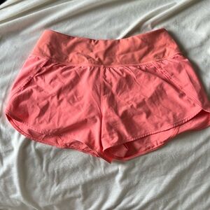TNA ARITZIA shorts size small